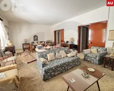 Prime Location, Modern Building , Hamra / الحمرا REF#AU134610