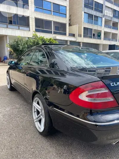 Mercedes-Benz CLK-Class 320 2003 Mercedes-Benz CLK-Class 320 2003