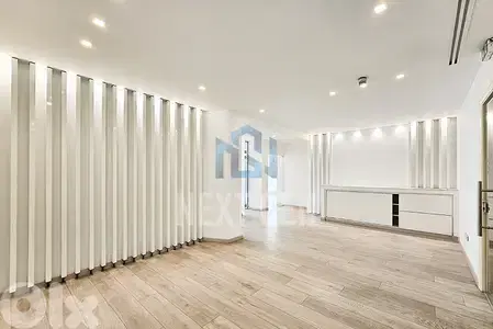 Office For Rent in Adlieh | مكتب فاخر للإيجار في منطقة العدلية