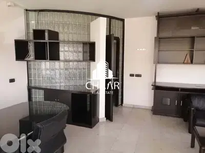 Office for sale in Furn Chebbak - مكتب للبيع في فرن الشباك - #R3022