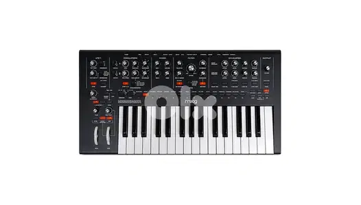 Moog Messenger Analog Synthesizer