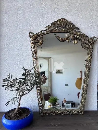 bronze mirror