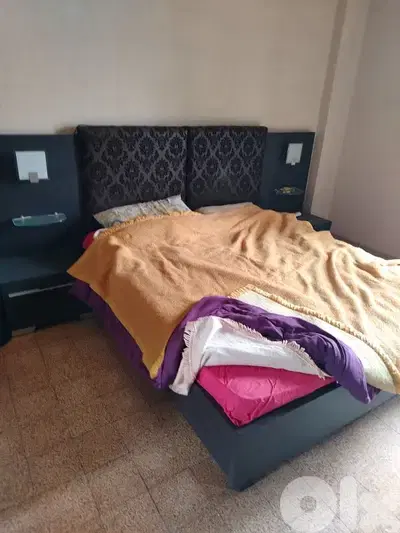 full bedroom