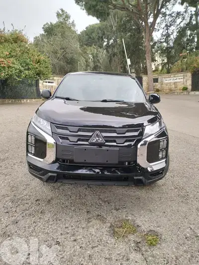 Mitsubishi Outlander Sport 2020