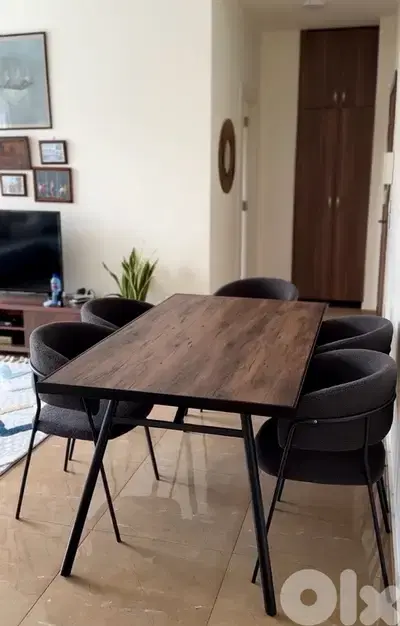 dinning table