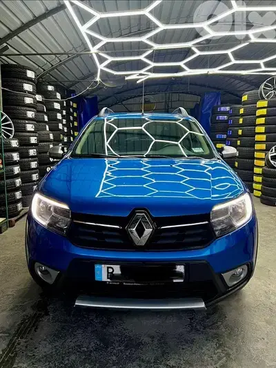 Renault Stepway 2019 67000km company source