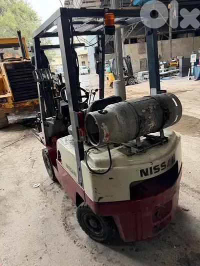 fortklift nissan