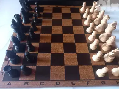 Jeu en échec en bois, Rachez Paris