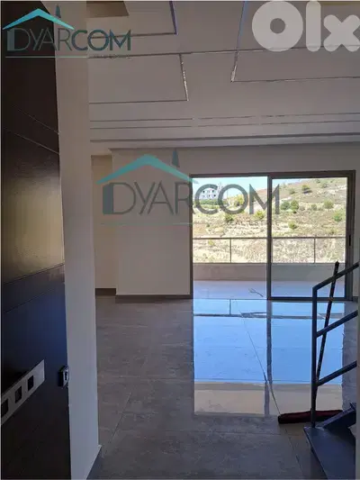 DY3432 - Halat Duplex Apartment with Terrace for Sale!
