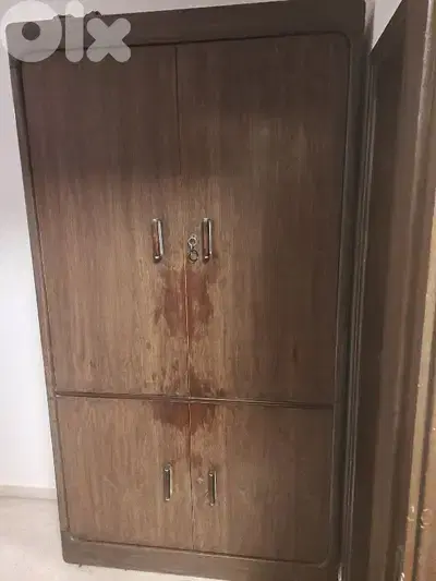 closet خزانة