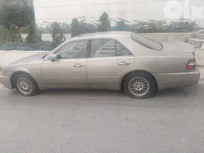 Infiniti Q series 2000