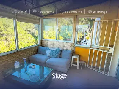 Spacious Furnished Roof with Panoramic Views | For Sale