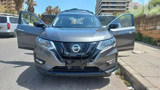Jeep Nissan model 2018 Super clean