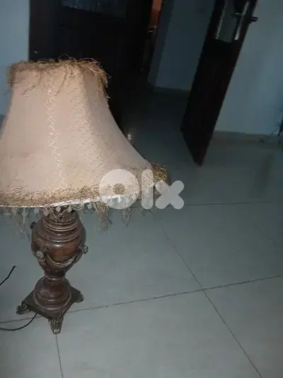 برجا زاروت جانب مفرق تلة بربر