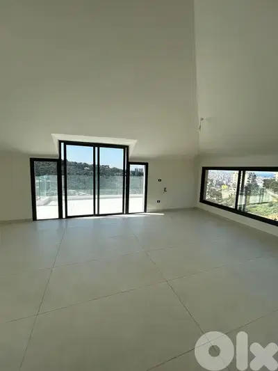 Rooftop For Sale in Fanar -روف توب للبيع في الفنار