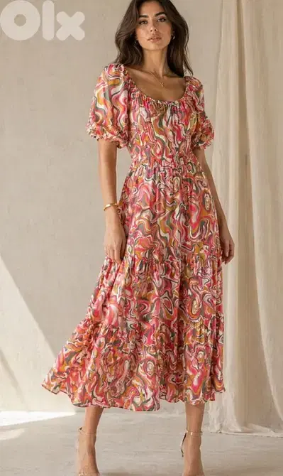 flowy dress