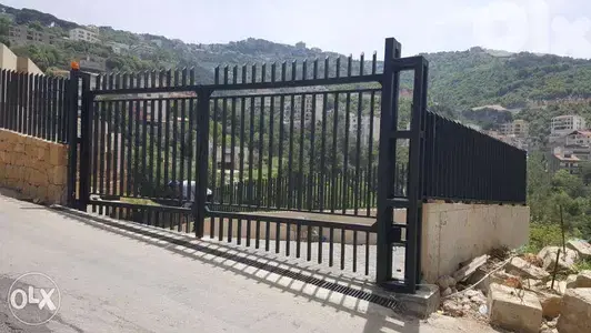 صناعة الخيم والمنازل الجاهزة والأبواب