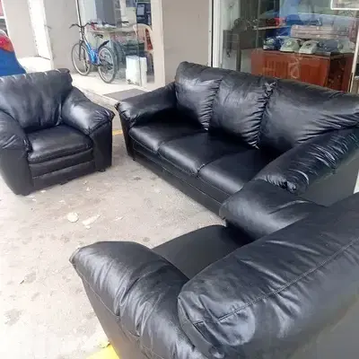 طقم إيطالي شبه جديد