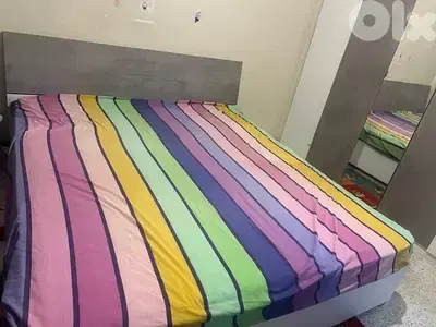 تخت + شيفنييرة