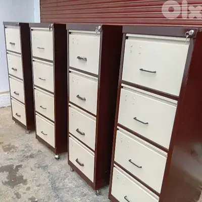 جاورير إيطالي حديد مع دوليب سعر وحدي 120$