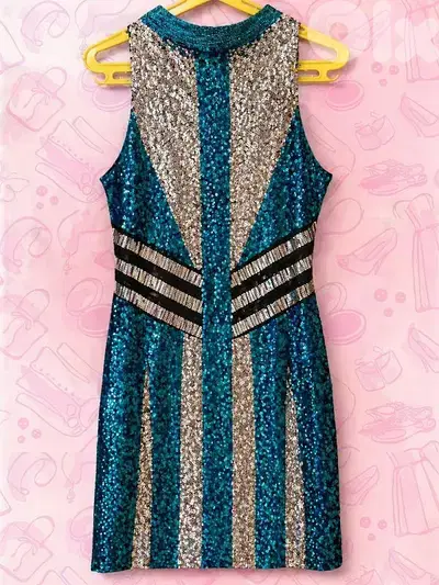 Medium sized dress for sale