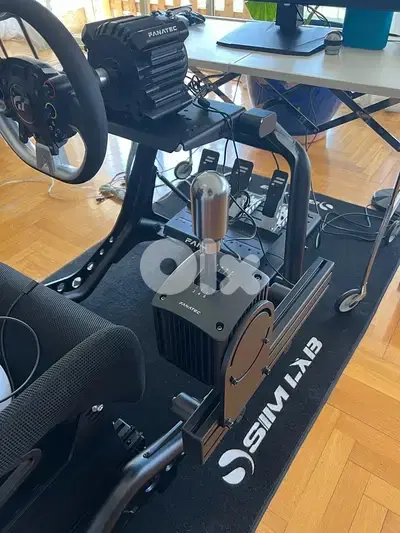 PlayStation and pc driving rig fanatec