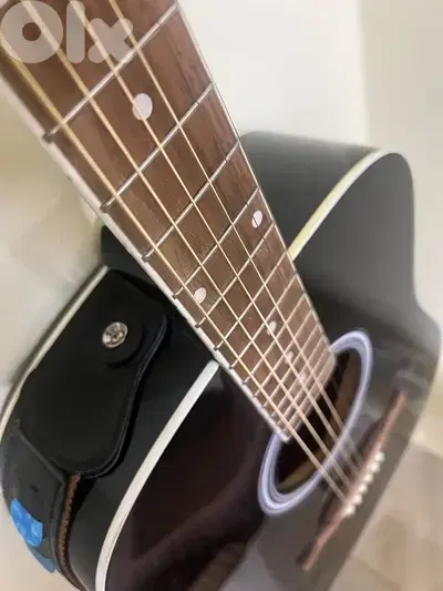 Fender accoustic guitar barely used like new