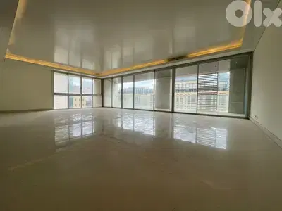 Apartment For Rent in Downtown (Yearly)