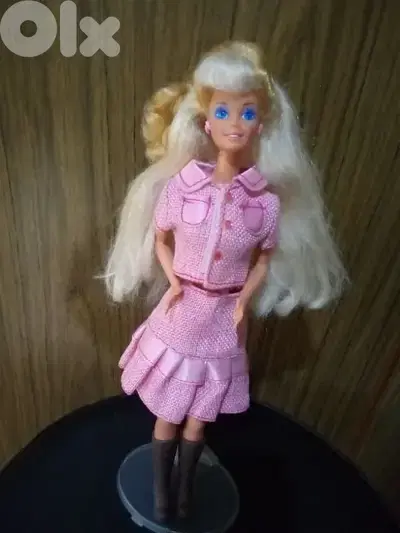 Barbie PRETTY SURPRISE Limited rare Mattel1991 Great doll+outfit+boots