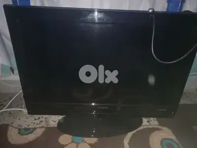 تلفزيون شاشة LCD