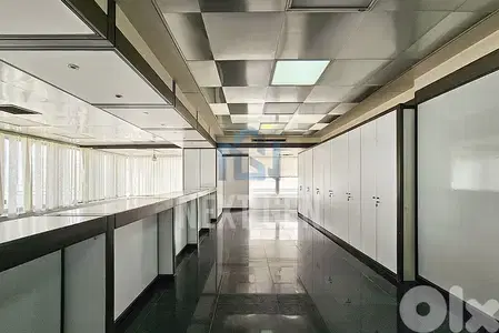 Office For Rent in Downtown | مكتب للأجار في وسط المدينة