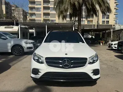Mercedes GLC300 2018 Clean carfax 79000mi Mercedes GLC300 2018 Clean carfax 79000mi