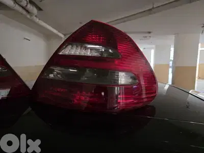Mercedes stop lights and head lights