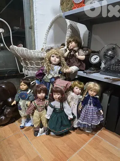 Vintage porcelain dolls