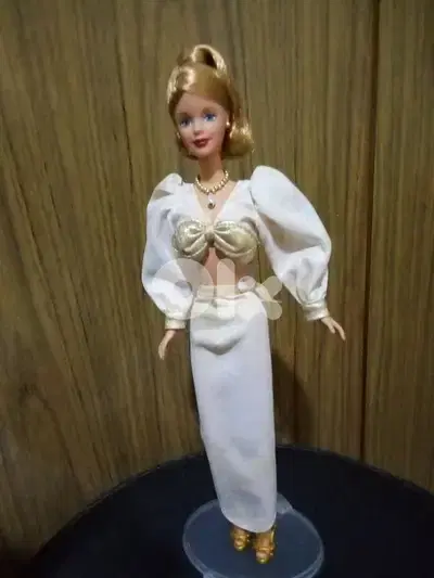 GOLDEN WALTZ Barbie Rare Special Edition Mattel1998 Great cond doll=50