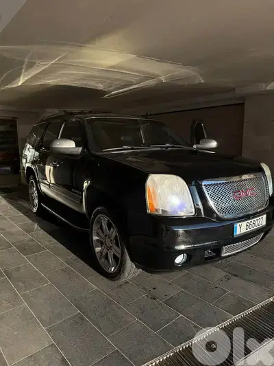 GMC Yukon 2011