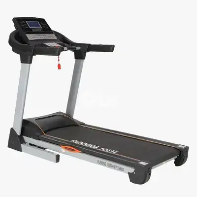 4.0HP motor power, treadmill Running 106TI   with automatic incline