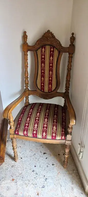 dining chairs & sofas