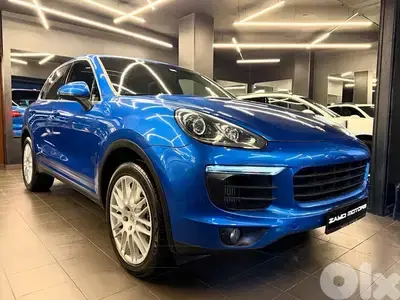 Porsche Cayenne S 2017 (Blue – Premium Spec)