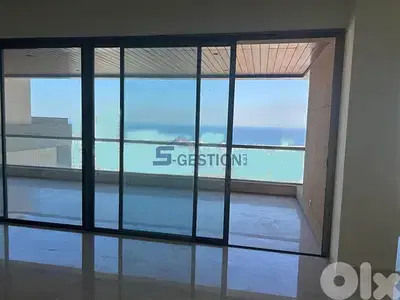 Apartment with open view in Ashrafieh /شقة في الأشرفية للايجار