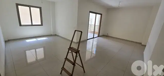 zouk mikayel 150m 3 bed 2 wc for 500$