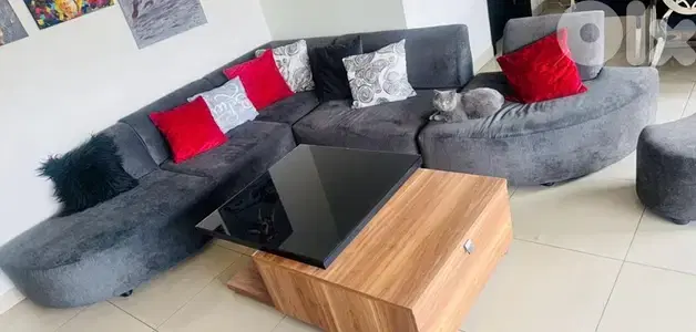 grey corner
