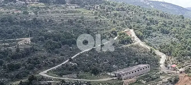RWB100MA - Land with building for sale in Assia - Batroun