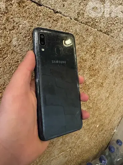 Samsung Galaxy A20 / J7 prime
