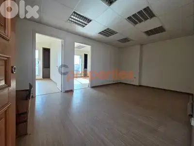 Office for rent in Sin El Fil – CPGA146