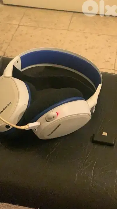 headset steelseries like new 80$