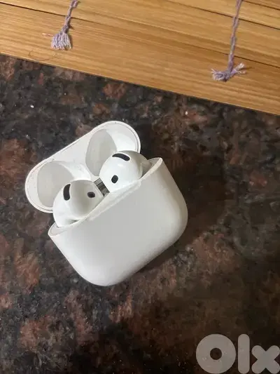 Airpods 4