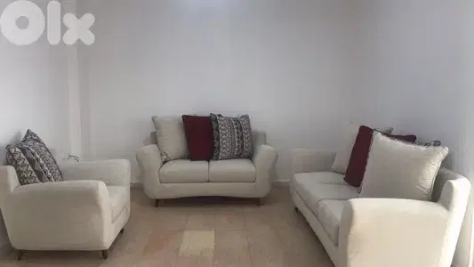 salon for sale from City Furniture