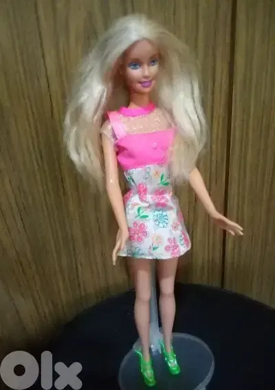 HOT SPOT Barbie Mattel 2001 great doll+shoes=33$