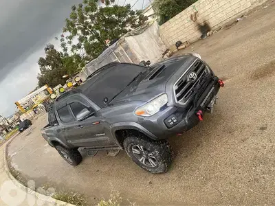 Toyota Tacoma 2016